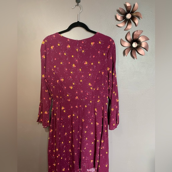 Old Navy Burgundy Floral Fit and Flare Dress 🌸 - Picture 4 of 5